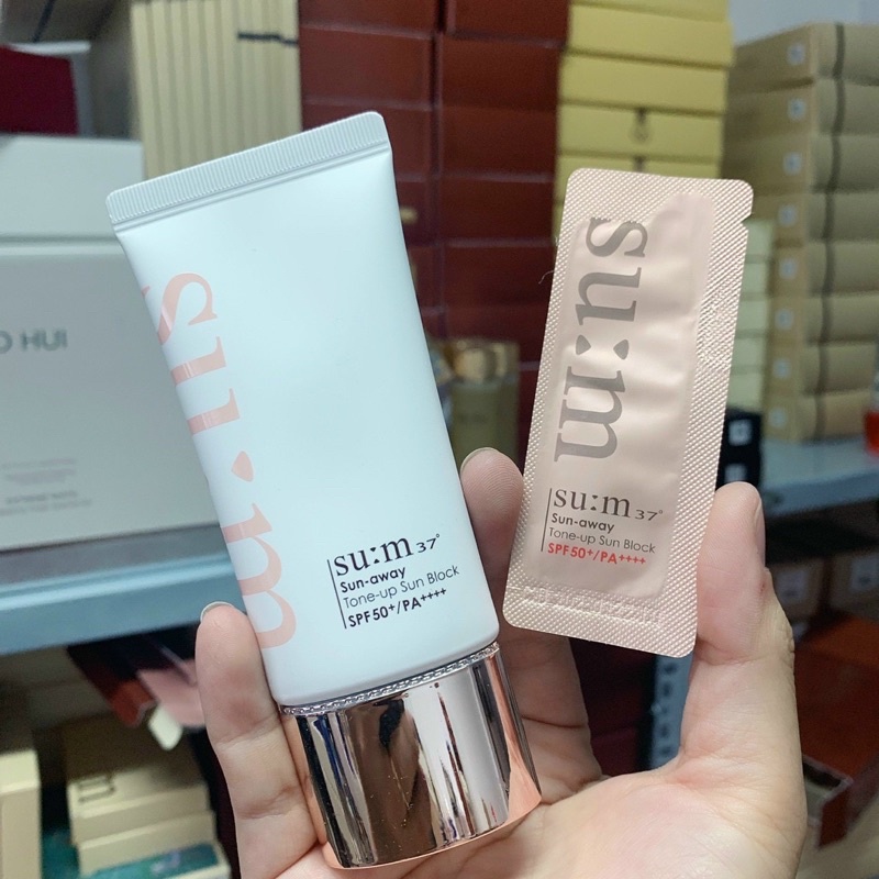 10 gói date 2026- kem chống nắng nâng tone Su:m37 Sun-away Tone-up Sun block  SPF50+ PA++++