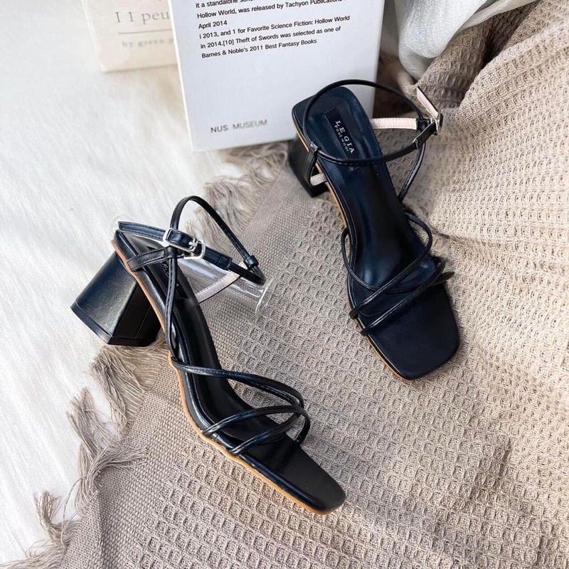 Sandanl  dây  mảnh mũi chéo  bigsize 35-45