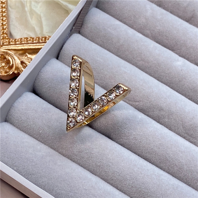 Khóa Cài Khăn Quàng Cổ Lụa Đính Đá Đa Năng Thời Trang Cao Cấp Phong Cách Hàn Quốc