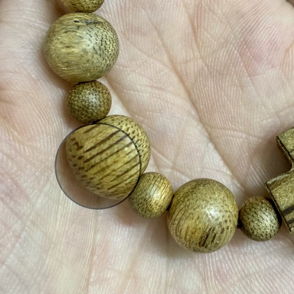 Chuỗi Mân Côi 10 hạt Trầm Hương 10mm, Tràng hạt Công Giáo đeo tay , trầm kiến tự nhiên Quảng nam.