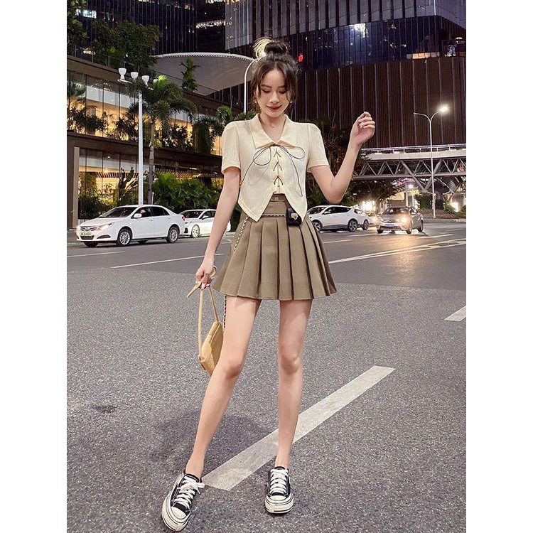 Set Áo Thun Lửng Ngắn Tay Cổ Bẻ Và Chân Váy Ngắn Lưng Cao Thời Trang Nữ Tính
