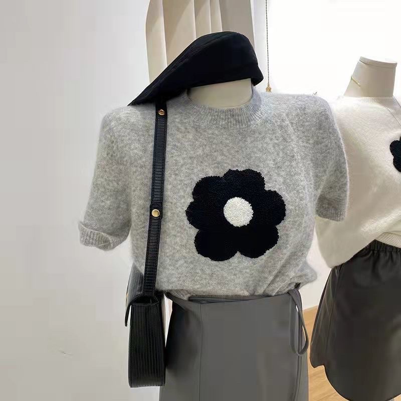 (CÓ ẢNH THẬT )Áo Sweater Dệt Kim Tay Ngắn Cổ Tròn Ba Chiều Mềm Mại In Họa Tiết Hoa Thời Trang Xuân Thu Cho Nữ