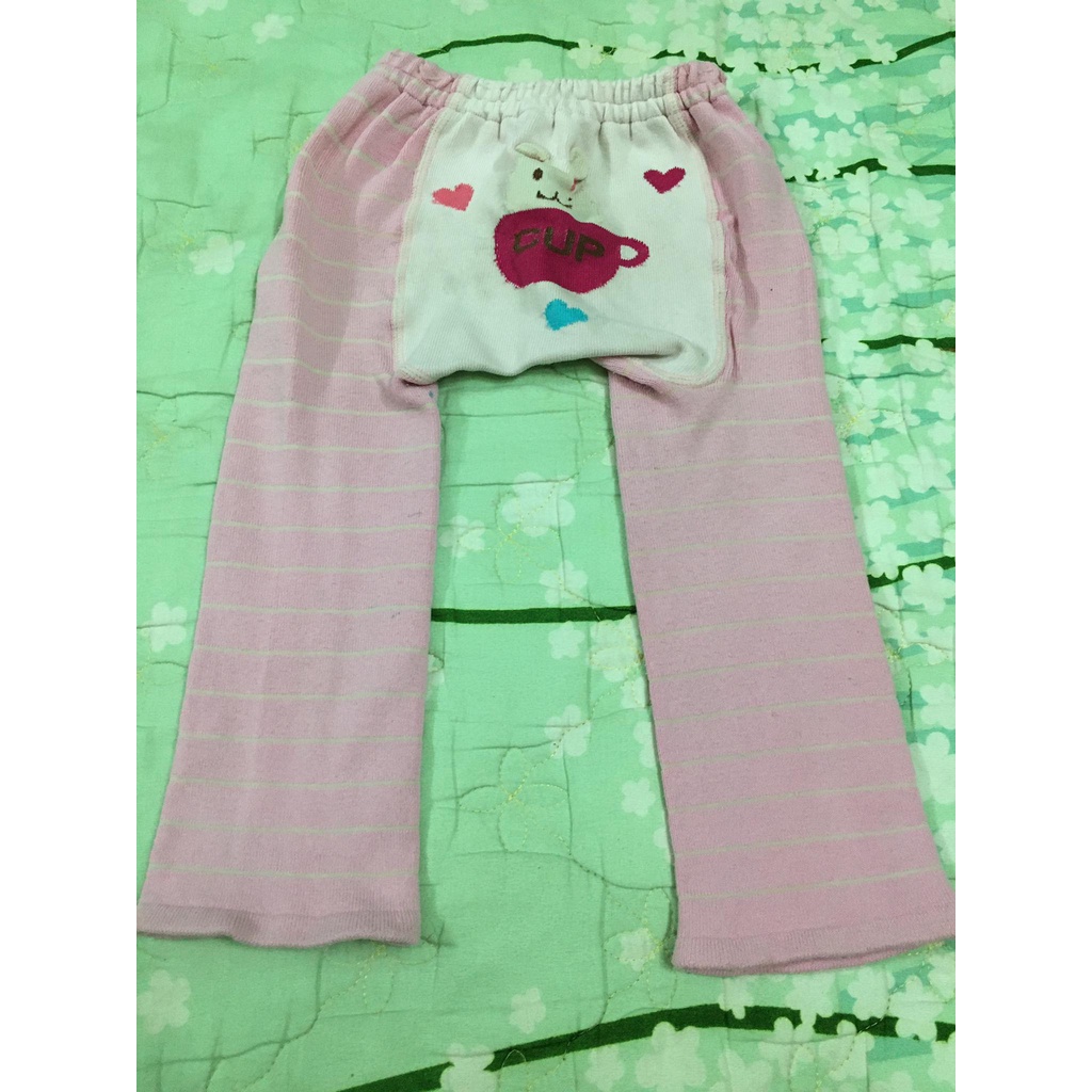 Hàng tặng cho bé