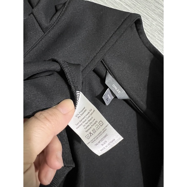 Áo Khoác Thể Thao Nam Xuất Khẩu