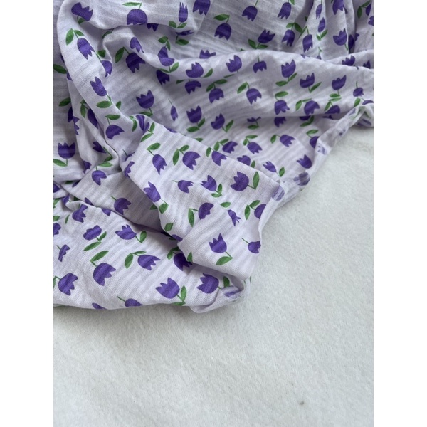 Vải cotton giấy Hàn hình hoa tulip nhí màu tím