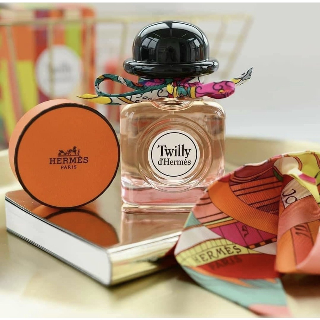 𝐍𝐔̛𝐎̛́𝐂 𝐇𝐎𝐀 𝐇𝐄𝐑𝐌𝐄𝐒 𝐓𝐖𝐈𝐋𝐋𝐘