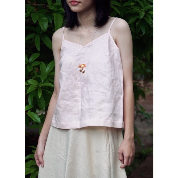LINEN LOVERS Áo 2 dây vải linen thêu tay nhiều màu - thời trang linen