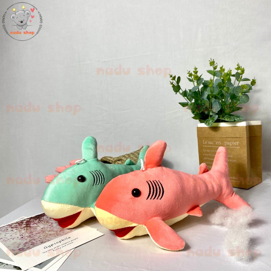 Gấu Bông Mini Cá Mập Dễ Thương 30cm