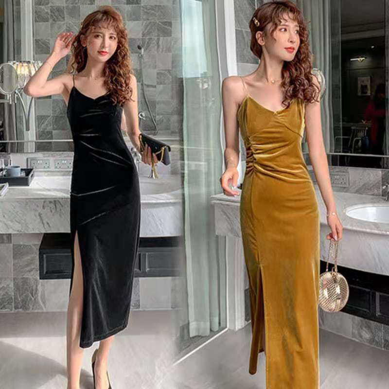 Đầm Nhung Dáng Dài Cổ Chữ V Xẻ Tà Phong Cách Thời Trang Xuân Thu Mới 2021
