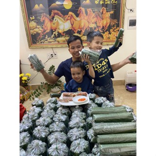 Set 5 cái Nem cối to dài, nặng 2 lạng 1 cái. nem chua Thanh Hoá chua cay đúng vị. Ship hoả tốc