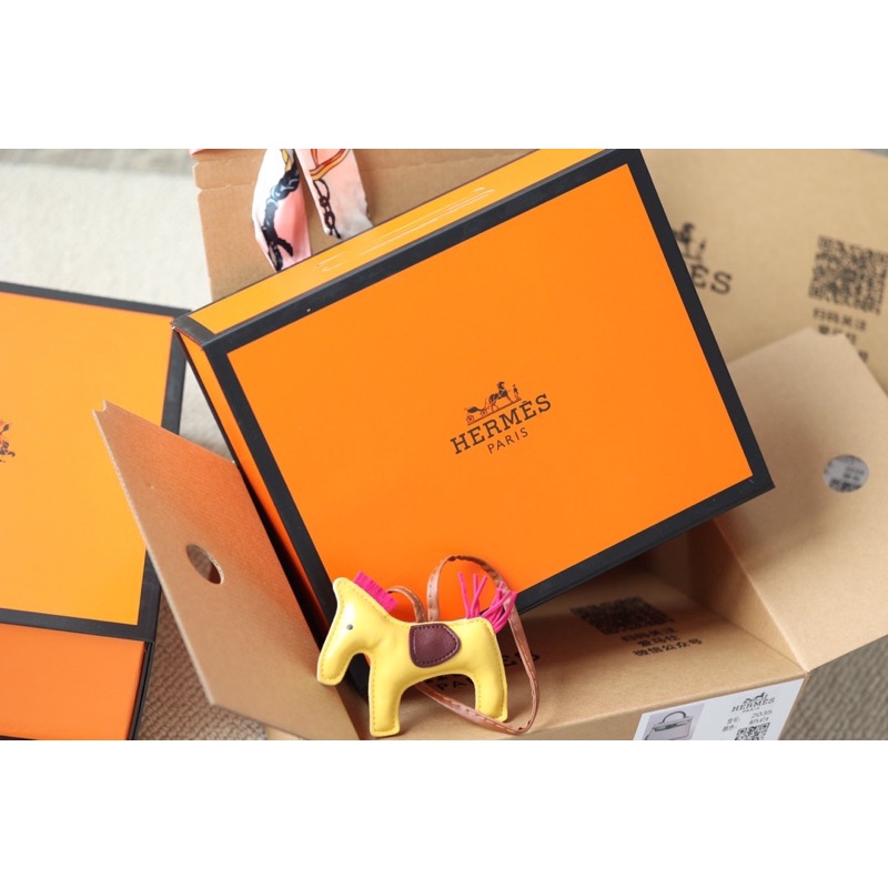 Túi xách HM nữ cao cấp fullbox hàng đẹp chất lượng siêu hot