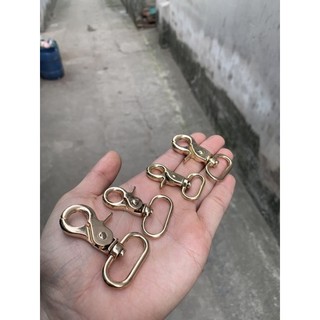 Móc chó, móc càng cua túi xách