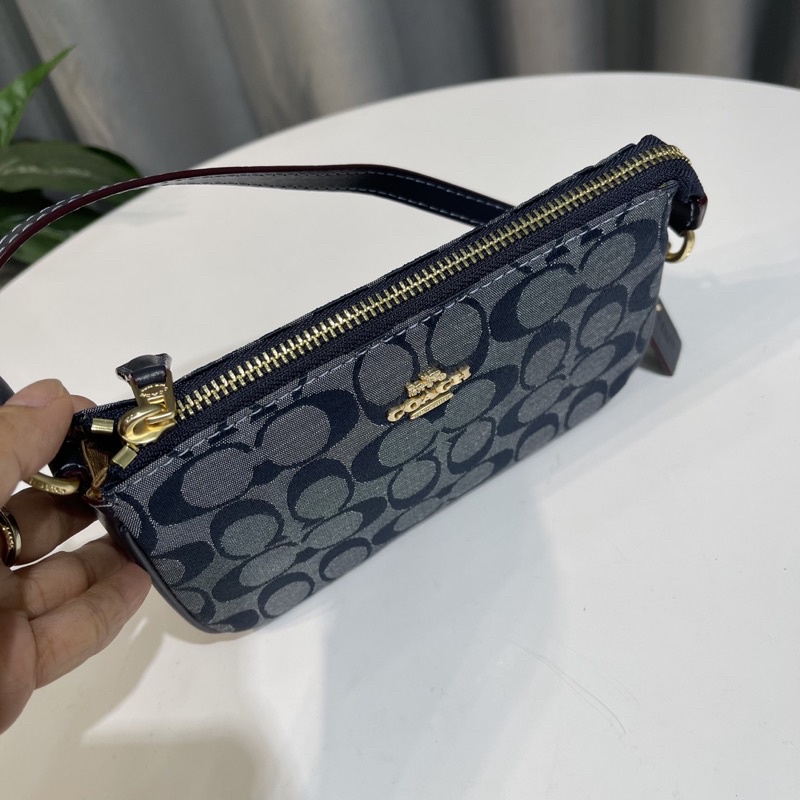 TÚI COACH NOLITA CHAMBRAY