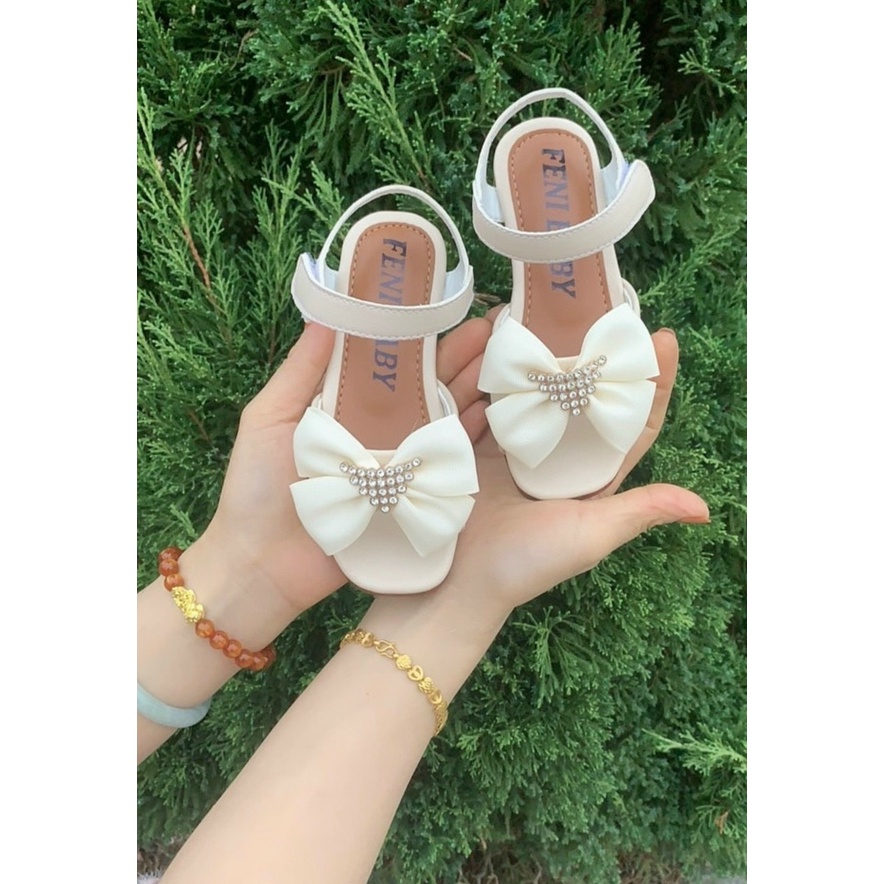 Sadan nơ khoá tam giác dành cho bé gái từ 1-8 tuổi