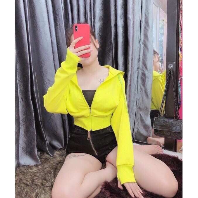 Áo khoác da cá croptop khóa kéo có nón mẫu mới giá tại xưởng