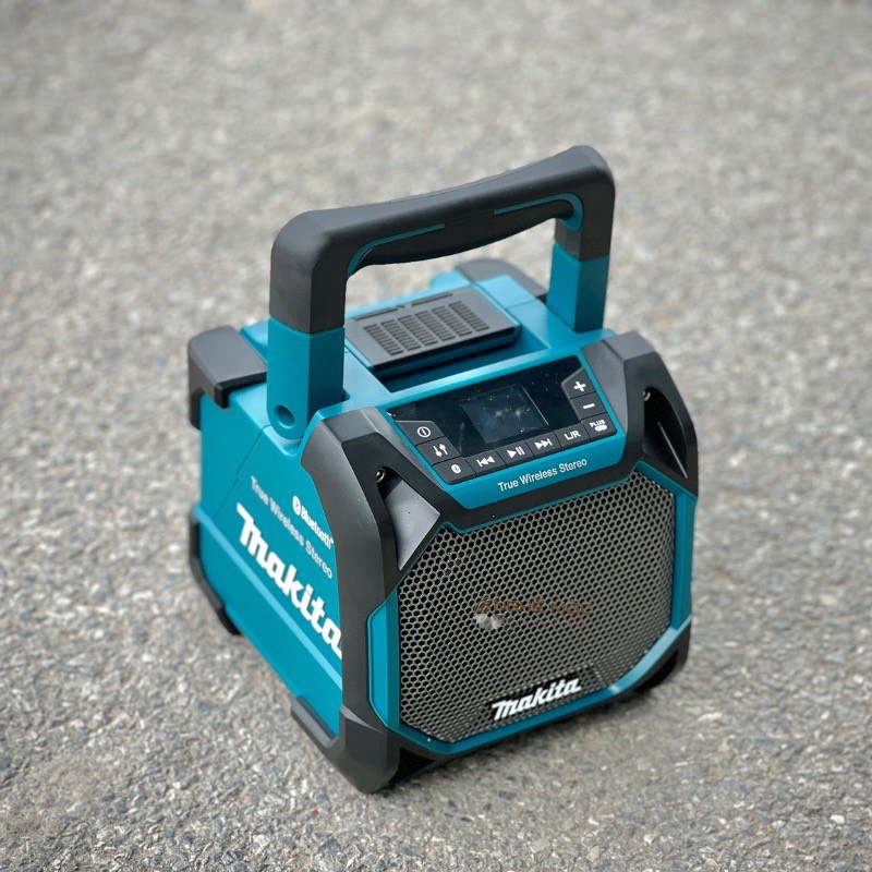 Loa công trường dùng pin 18/14.4/12Vmax/AC Makita DMR203