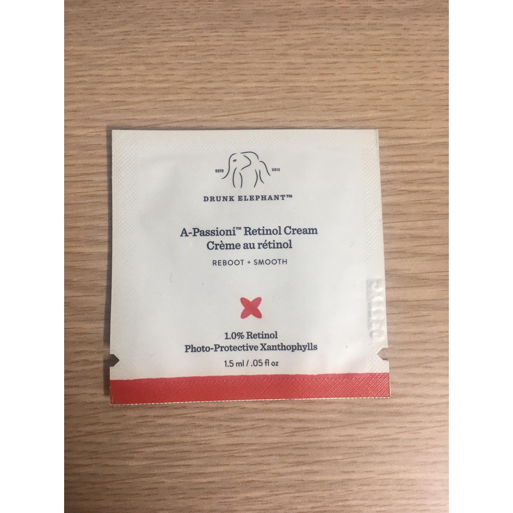 1 Gói Dùng Thử Kem Retinol Drunk Elephant A-Passioni Retinol Cream
