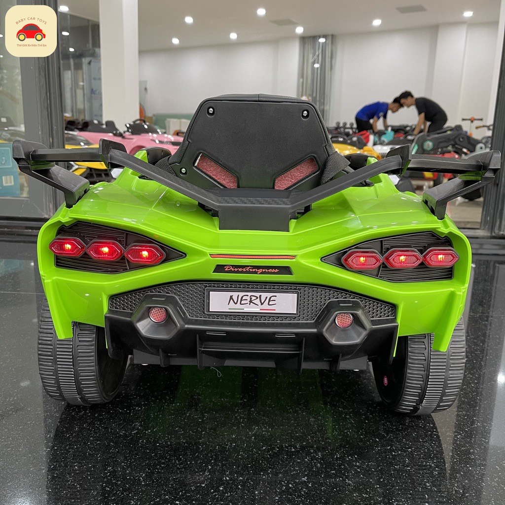 Ô tô điện XGZ 7188 Lamboghini  bánh cao su ghế nệm da cao cấp 2 động cơ