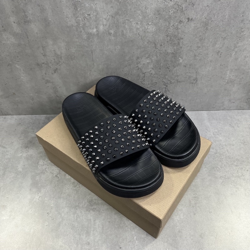 Dép lê louboutin đế cao quai đinh siêu cấpp 5773, dép nam new sịn