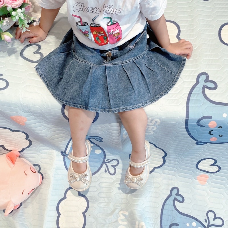 Chân váy cho bé gái, chan vay jean be gai, chân váy trẻ em Monkids xếp ly thời trang