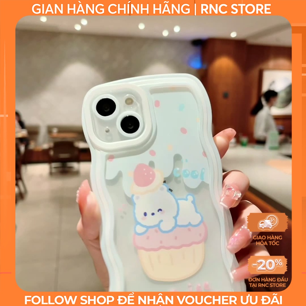 Ốp lưng Iphone XS/11 Pro/12 Pro/14 Pro Max/13/...trong cạnh gợn sóng hình Gấu viền trắng