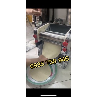  Máy cán bánh bột lọc  bánh gối   vỏ bánh bao .... Tặng kèm khuôn cắt sợi công suất 550W. bảo hành 12 tháng 