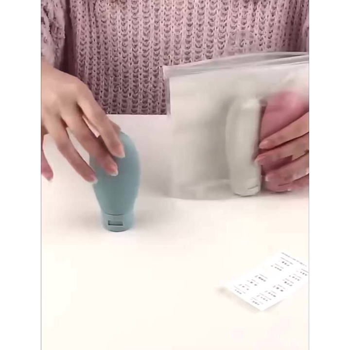 Lọ chiết mỹ phẩm, dầu gội, sữa tắm mang đi du lịch siêu tiện lợi kèm túi zip dung tích 60ml