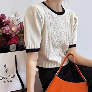 Áo len cộc tay vặn thừng