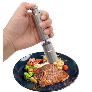 Dụng cụ bấm xay tiêu inox