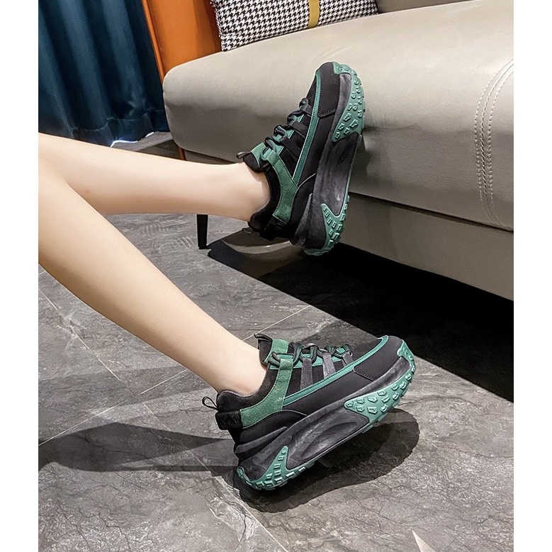 Giày thể thao đế bánh mì 2 màu, giày siêu đẹp