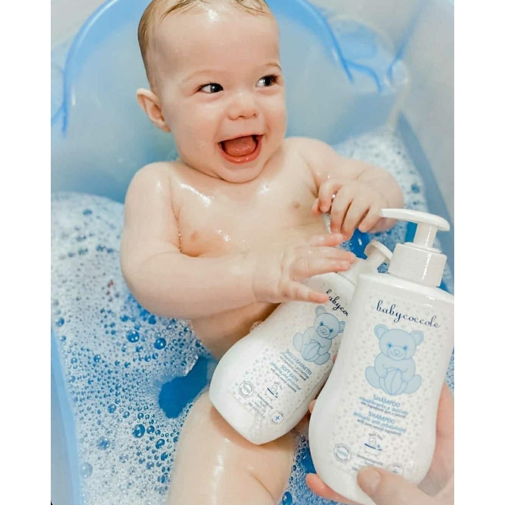 Sữa tắm gội dưỡng ẩm Babycoccole chiết xuất từ hoa sen an toàn cho bé từ 0m+