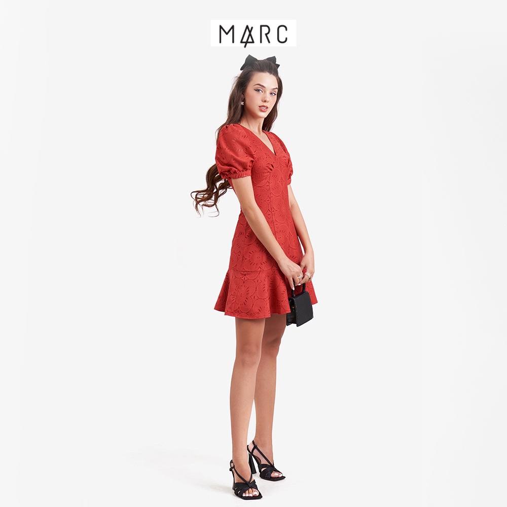 Đầm mini nữ MARC FASHION cổ tim rã ngực tay phồng CBLH020423