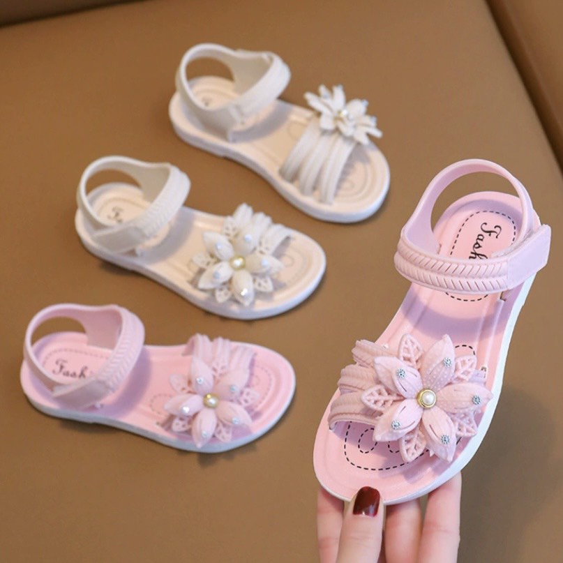 Sandal quai ngang hoa đính đá tiểu thư xinh xắn cho bé - TT486