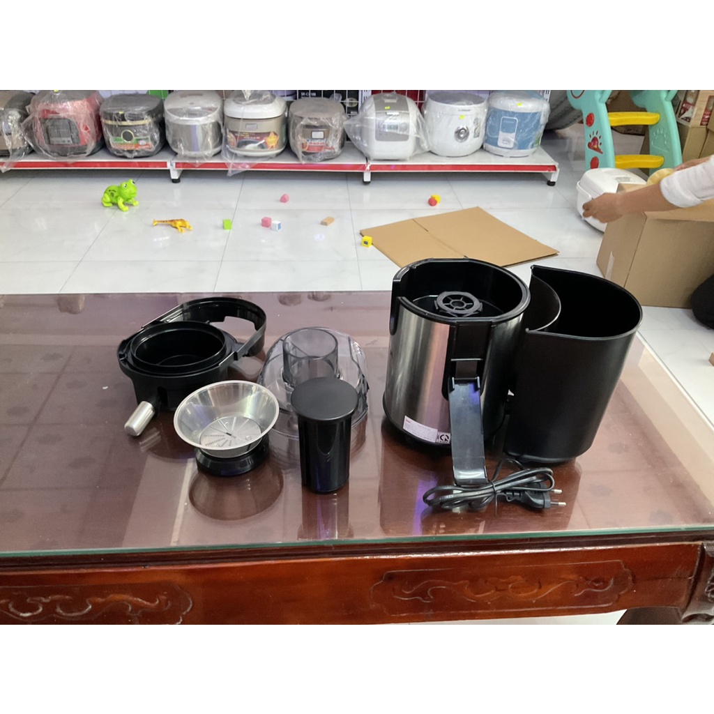 Máy ép trái cây Tefal ZE420D38 công suất 400w - Hàng trưng bày