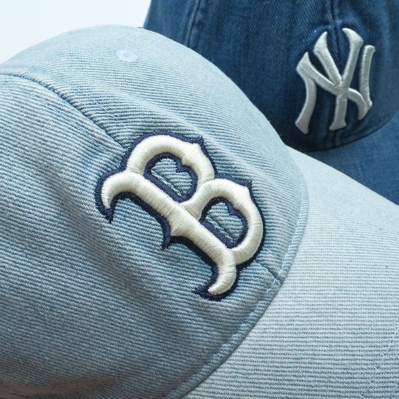 Mũ lưỡi trai nam nữ chất Jean thêu chữ