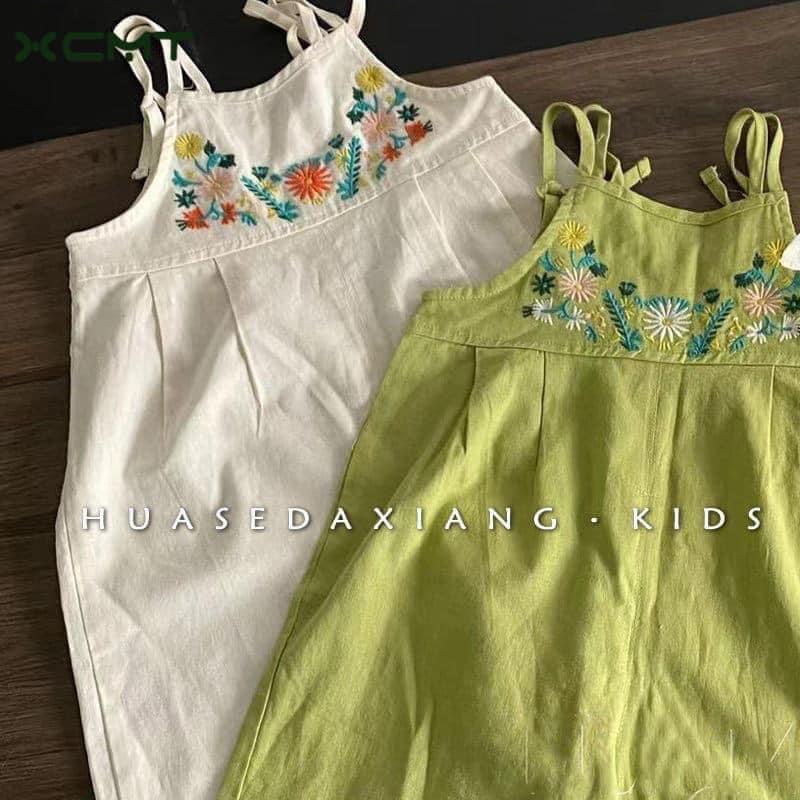Bộ Body Bé Gái, Bộ Jumsuit Hai Dây Vải Đũi Xước Thêu Hoa Xịn Sò Cho Bé Gái Từ 8 - 18kg
