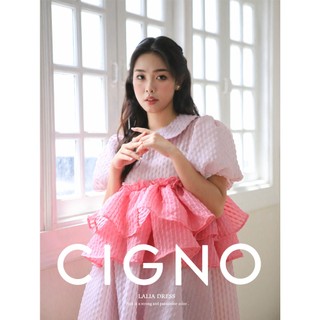 CIGNO-Đầm Phối bèo màu hồng form dáng baby doll tiểu thư LALIA DRESS
