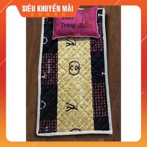Thảm trải giường lưới cho bé đi học in tên theo yêu cầu Nhóc Sule