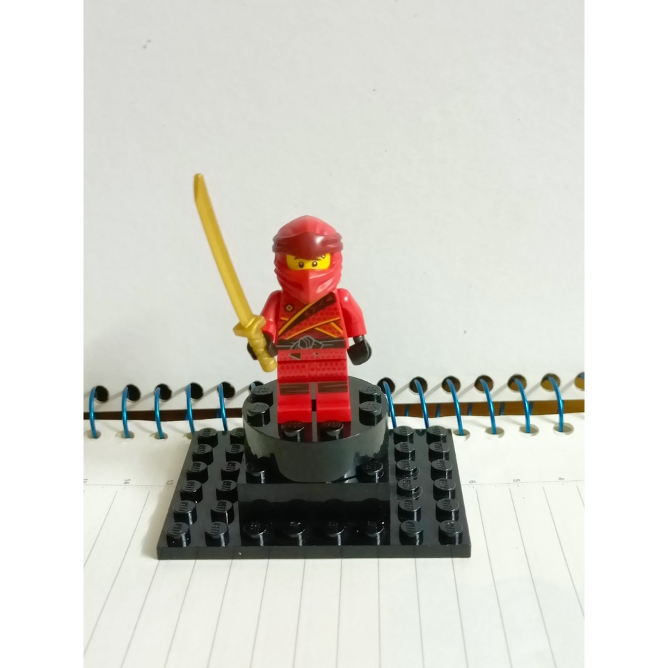 NHÂN VẬT LEGO NINJA GO ĐỎ
