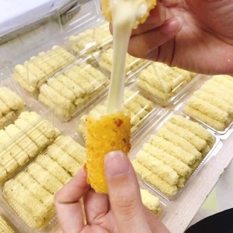 Phomai Que kéo sợi