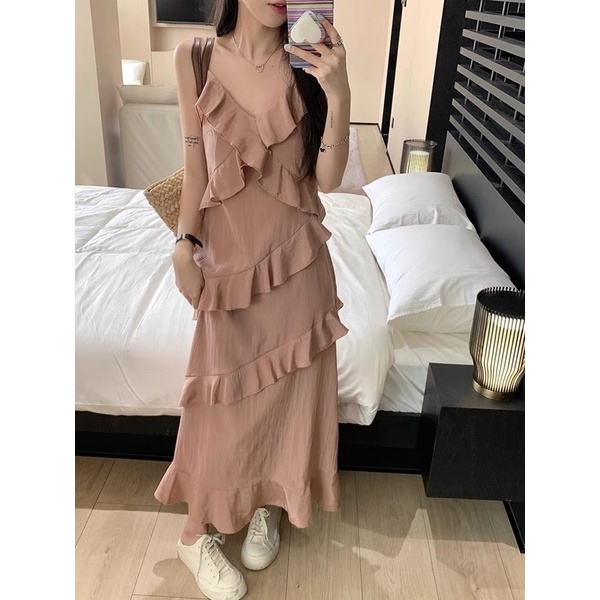 Đầm Dài Hai Dây Màu Hồng Phối Bèo Nữ Tính Thiết Kế Mùa Hè