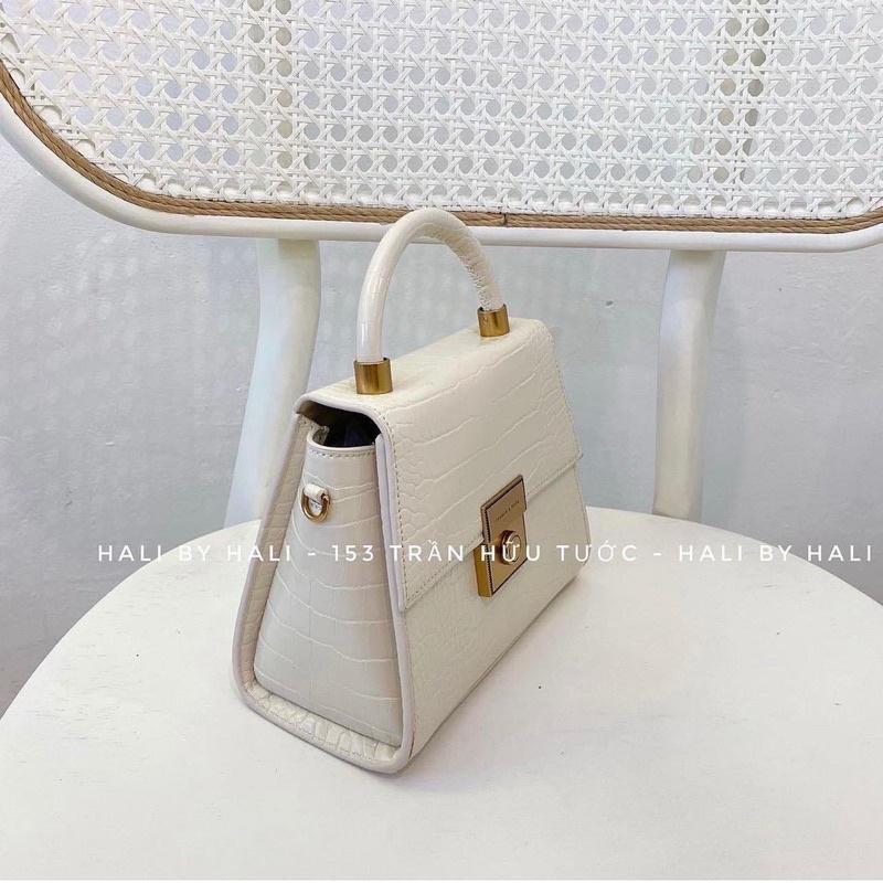 Túi cnk quai xách da sần