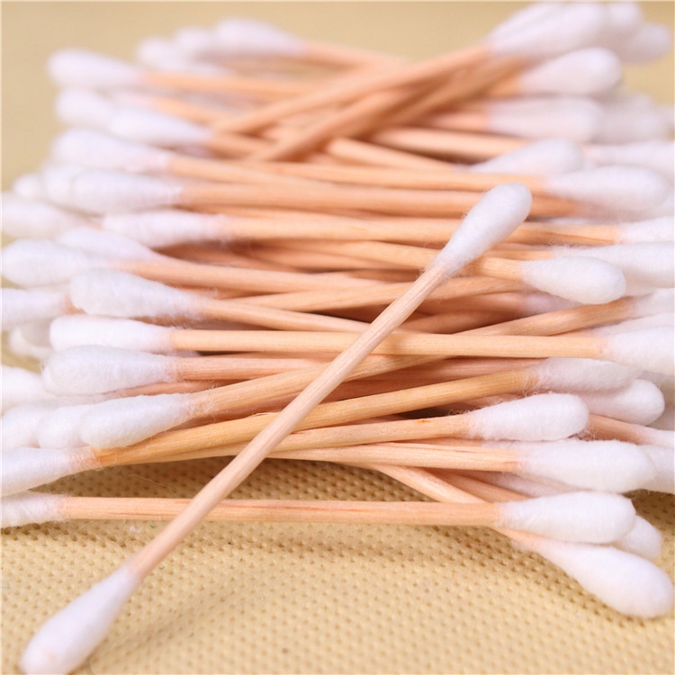 100 que bông ngoáy tai tiện dụng