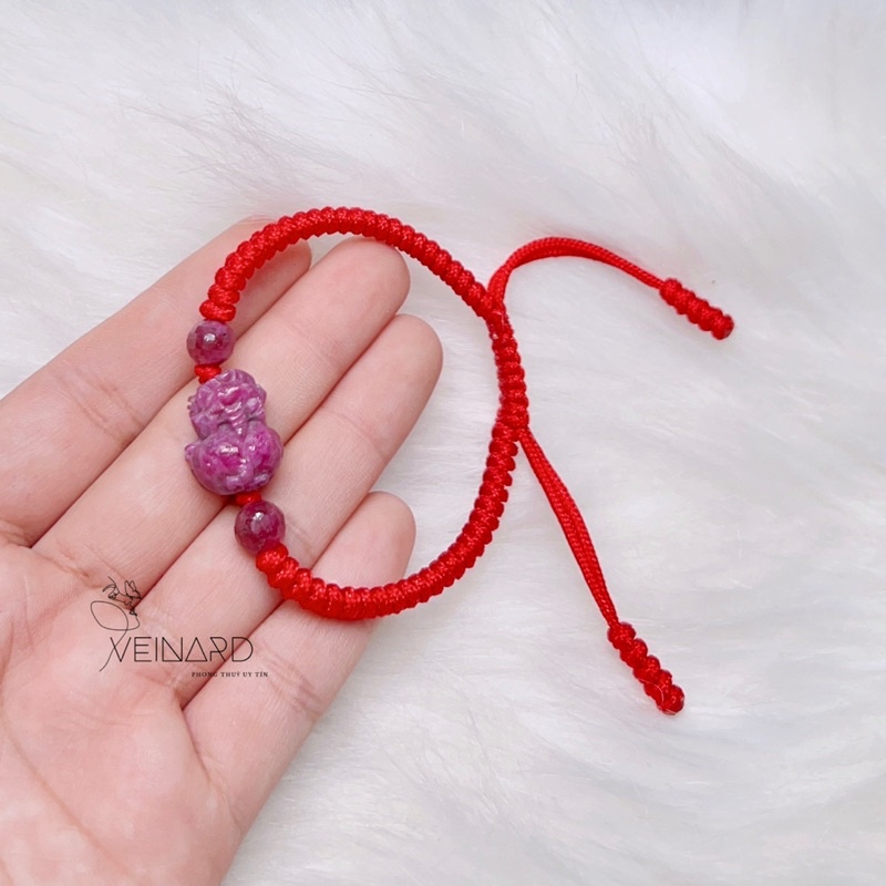 Vòng tay tết dây Tỳ Hưu Ruby Nam Phi