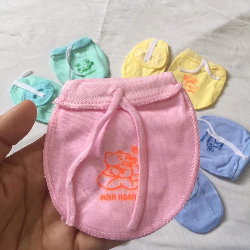 Set bao tay chân cotton Minh Hoàng cho bé