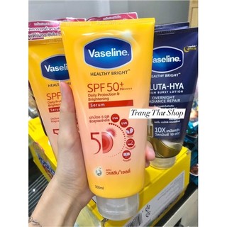 Serum chống nắng cơ thể Vaseline 50x bảo vệ da với SPF 50+ PA++++ giúp da sáng hơn gấp 2X 300ml