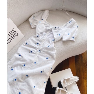 MAXI THÊU HOA RÚT NGỰC