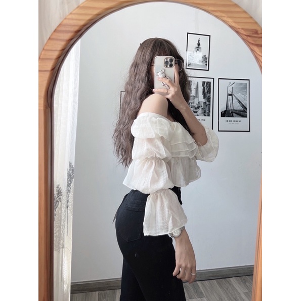 ÁO CROP BÈO TẦNG