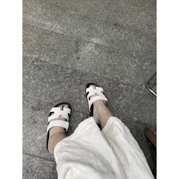 DÉP ĐẾ BẰNG QUAI DA CHỮ H