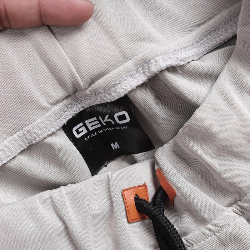 Quần Đùi Nam GEKO Vải Spandex Hàng Thiết Kế Chất Lượng Cao Tập Thể Thao Hay Mặc Nhà